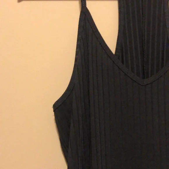 LIRA - Ribbed Maxi Dress - Picture 3 of 7